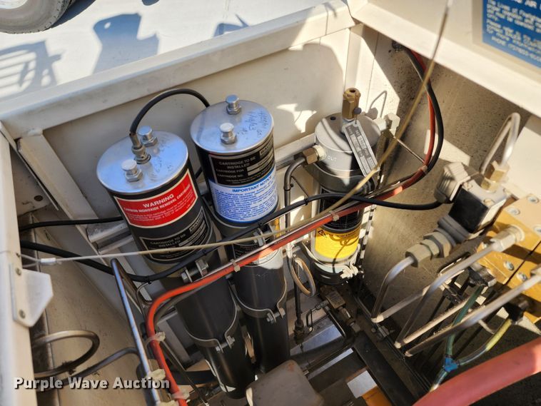 image for item JA9945 Bauer FS20-E3  air compressor