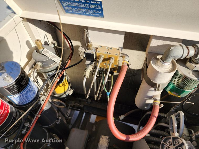 image for item JA9945 Bauer FS20-E3  air compressor