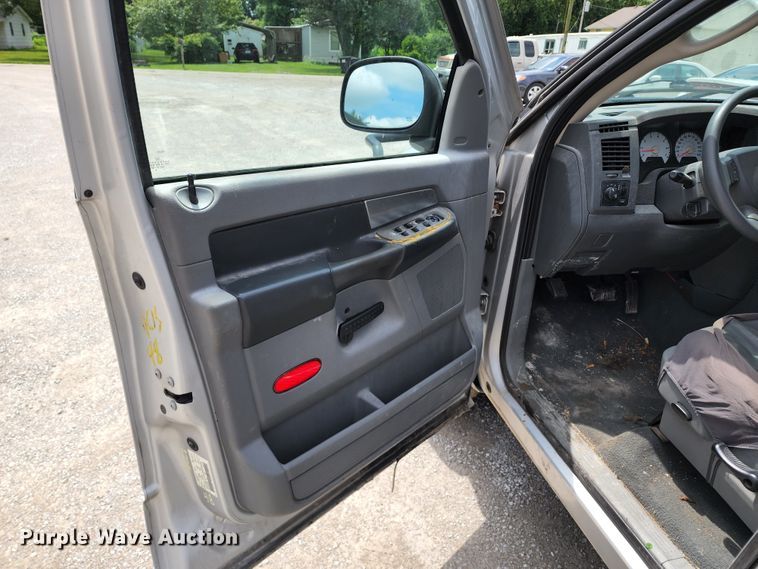 image for item JA9999 2007 Dodge Ram 1500  Quad Cab pickup truck