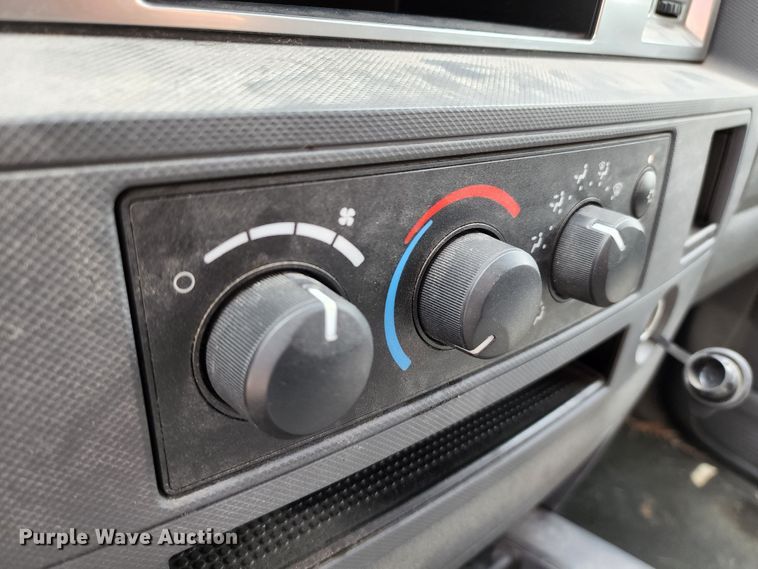 image for item JA9999 2007 Dodge Ram 1500  Quad Cab pickup truck