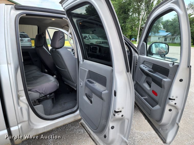 image for item JA9999 2007 Dodge Ram 1500  Quad Cab pickup truck