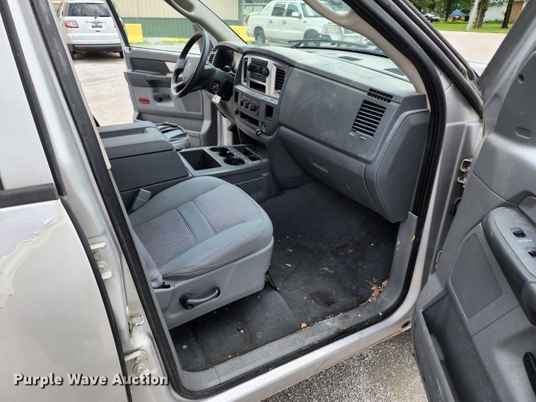 image for item JA9999 2007 Dodge Ram 1500  Quad Cab pickup truck