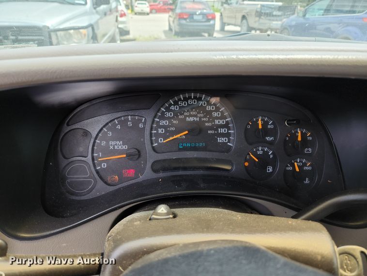 image for item JB9001 2003 Chevrolet Silverado 1500  Ext. Cab pickup truck