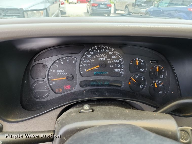 image for item JB9001 2003 Chevrolet Silverado 1500  Ext. Cab pickup truck