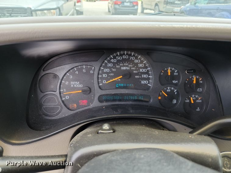 image for item JB9001 2003 Chevrolet Silverado 1500  Ext. Cab pickup truck