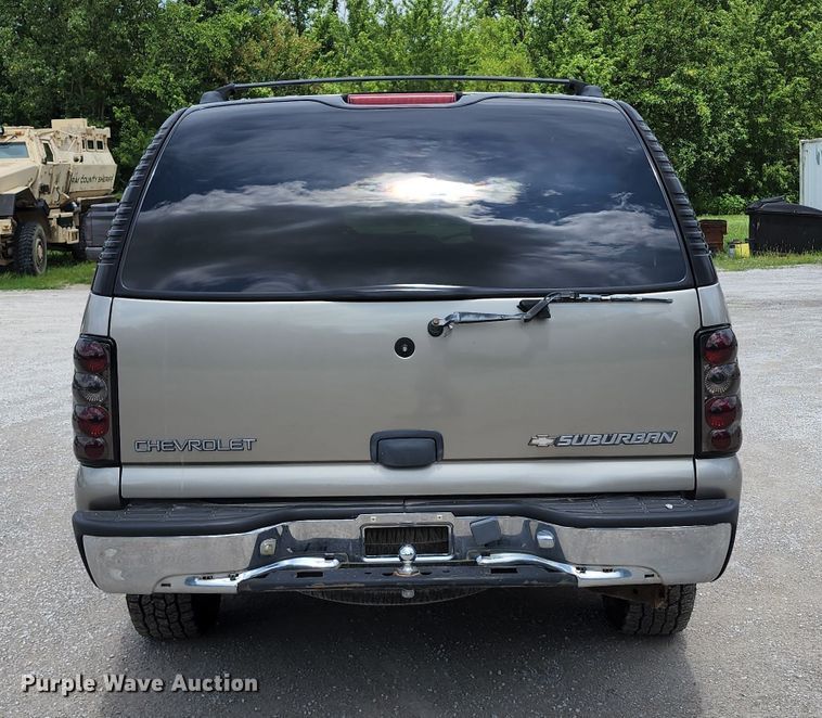 image for item JB9002 2001 Chevrolet Suburban K1500  SUV