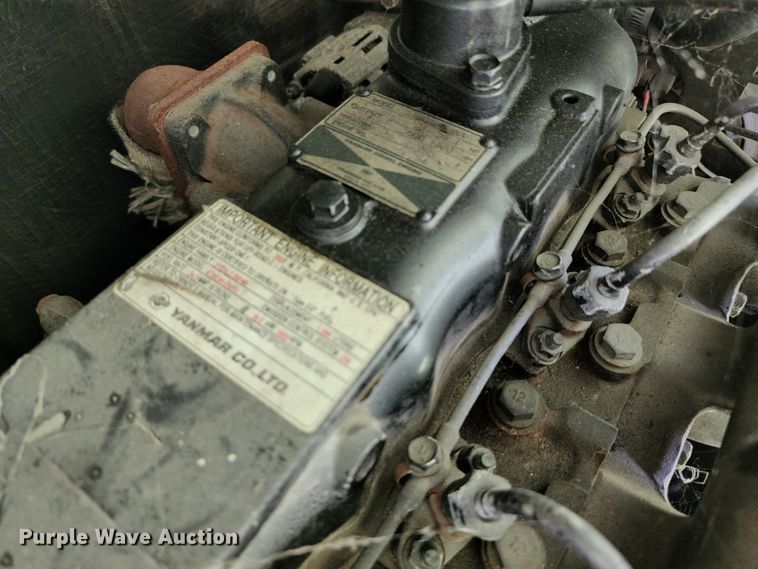 image for item JB9003 2004 GMC C6500  mobile command center