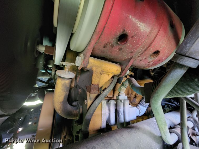 image for item JB9003 2004 GMC C6500  mobile command center