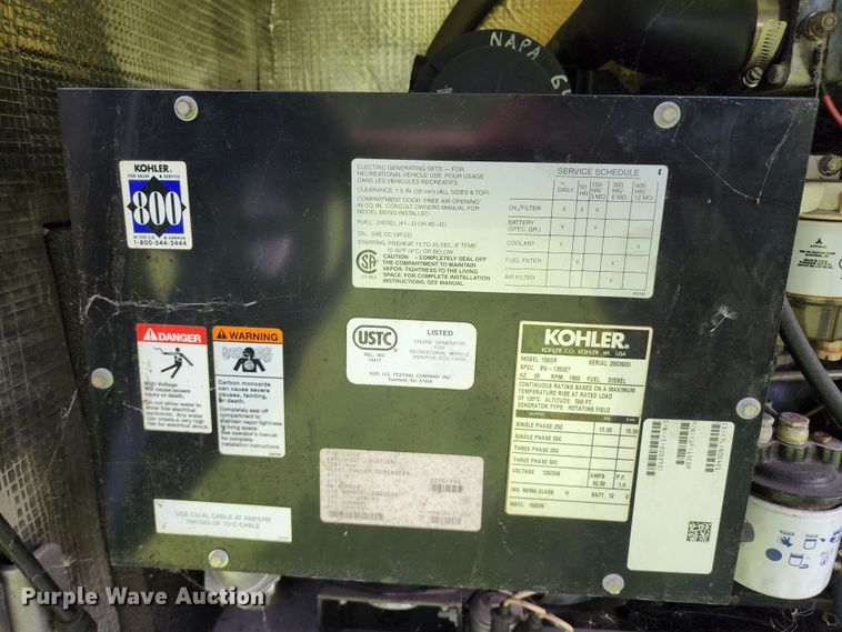 image for item JB9003 2004 GMC C6500  mobile command center