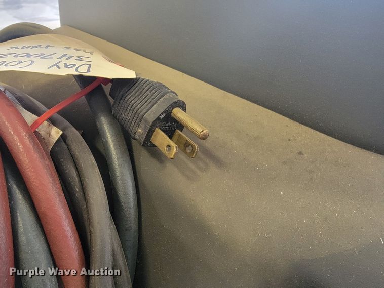 image for item JC9803 SPX Robinair Cooltech 34700Z  refrigerant recovery, recycling, and recharging station