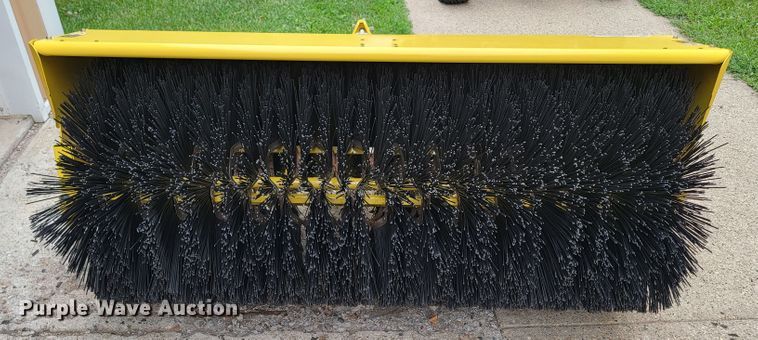 image for item JC9804 John Deere  60"W broom