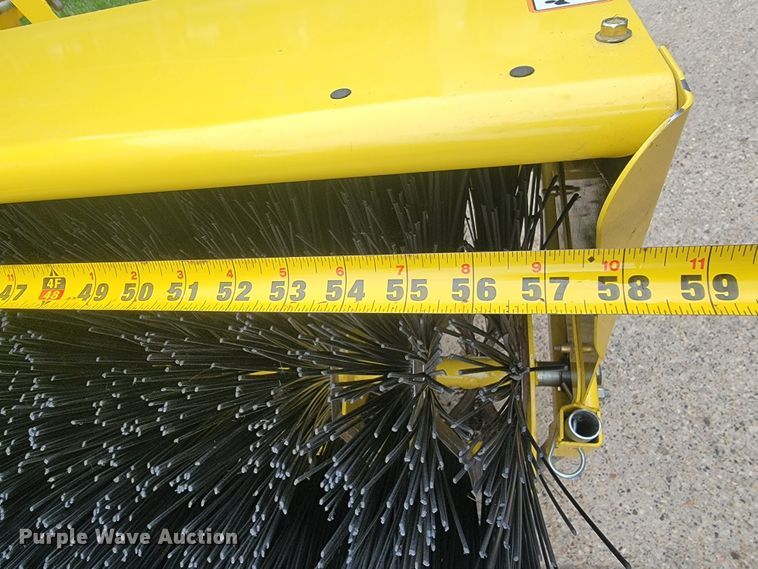 image for item JC9804 John Deere  60"W broom