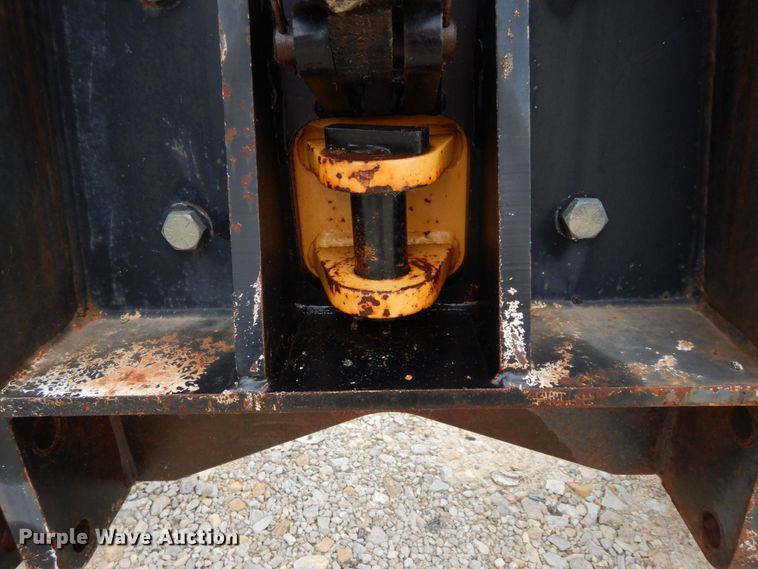 image for item JL9961 2004 Champion 720A Series III  motor grader