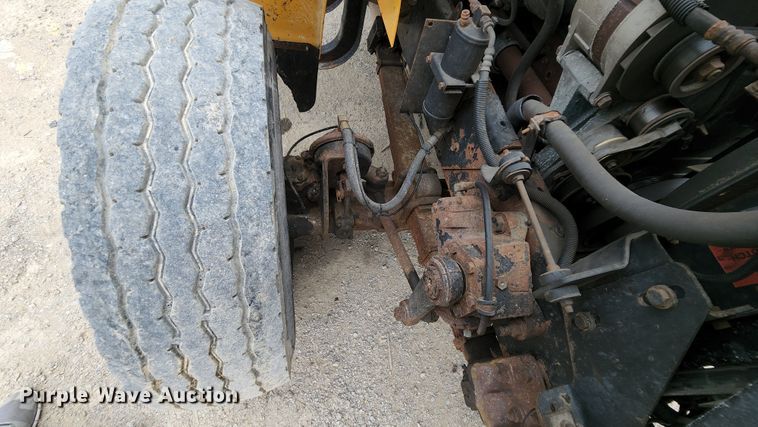 image for item JL9965 2002 International 4900  dump truck