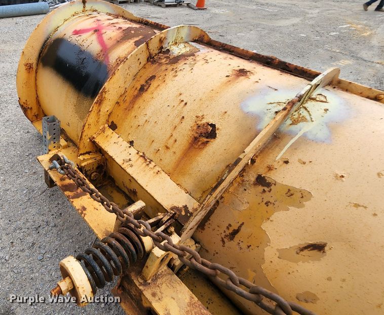 image for item JL9966 2002 International 4900  dump truck