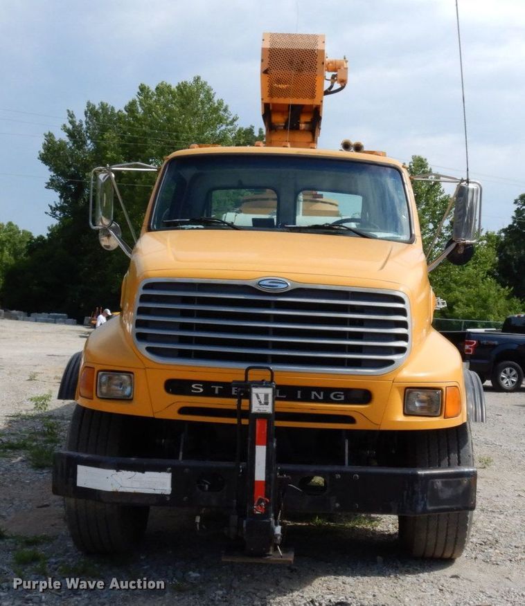 image for item JL9972 2002 Sterling L-Line  crane truck