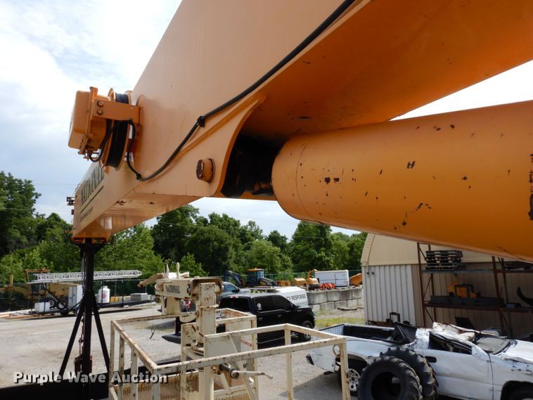 image for item JL9972 2002 Sterling L-Line  crane truck