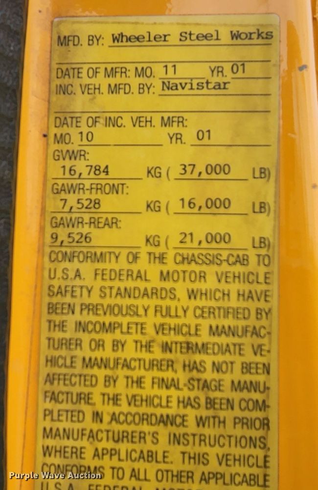 image for item JL9976 2002 International 4900  dump truck