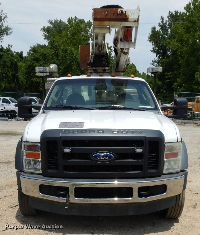image for item JL9978 2010 Ford F550  bucket truck