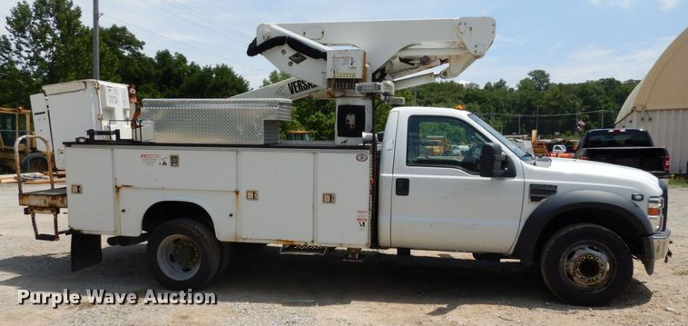 image for item JL9978 2010 Ford F550  bucket truck
