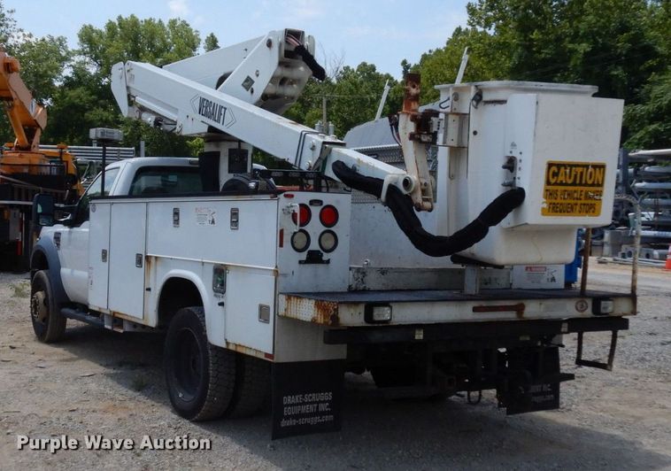image for item JL9978 2010 Ford F550  bucket truck