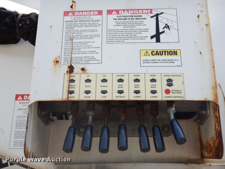 image for item JL9978 2010 Ford F550  bucket truck