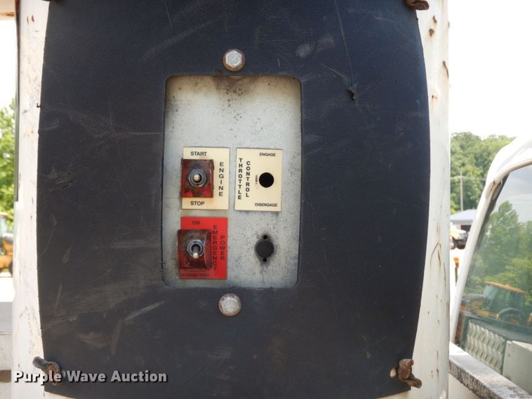 image for item JL9978 2010 Ford F550  bucket truck