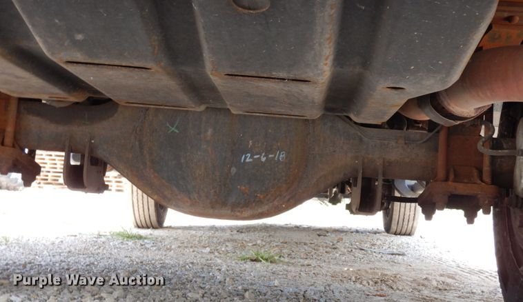 image for item JL9978 2010 Ford F550  bucket truck