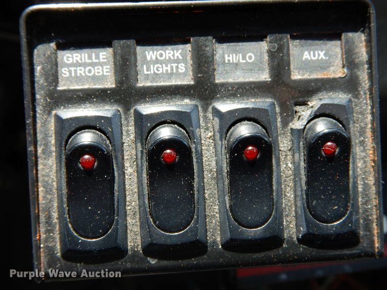 image for item JL9978 2010 Ford F550  bucket truck