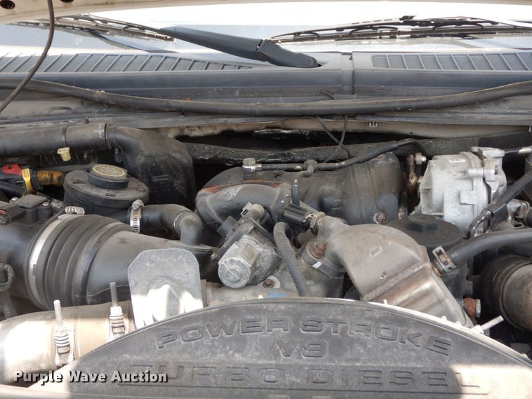 image for item JL9978 2010 Ford F550  bucket truck