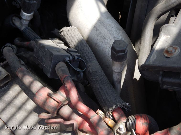 image for item JL9978 2010 Ford F550  bucket truck