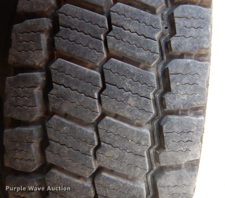 image for item JL9978 2010 Ford F550  bucket truck