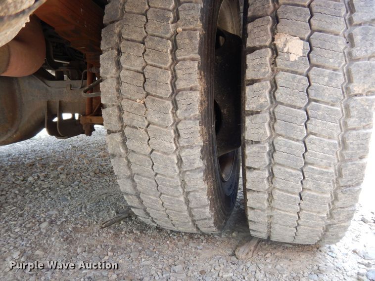 image for item JL9978 2010 Ford F550  bucket truck