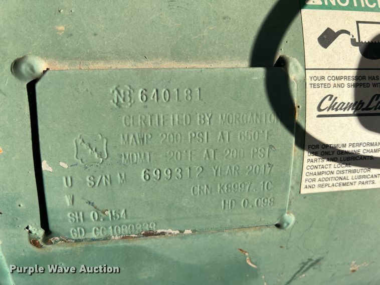 image for item JM9229 Champion R-Series  air compressor