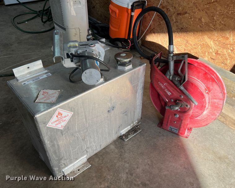 image for item JM9230 Auxiliary fuel tank