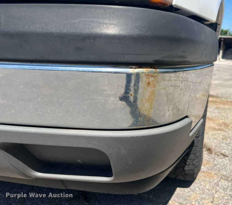 image for item JM9250 2005 Chevrolet Silverado 1500  Ext. Cab pickup truck