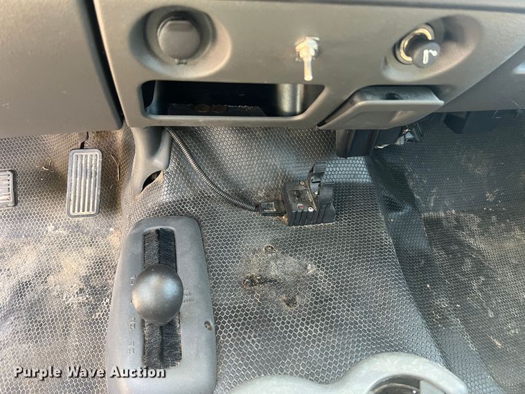 image for item JM9250 2005 Chevrolet Silverado 1500  Ext. Cab pickup truck