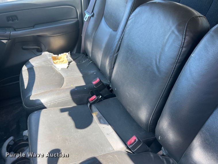 image for item JM9250 2005 Chevrolet Silverado 1500  Ext. Cab pickup truck