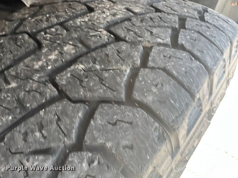 image for item JM9250 2005 Chevrolet Silverado 1500  Ext. Cab pickup truck