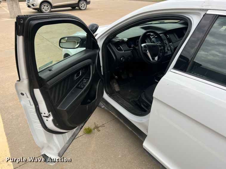 image for item JM9277 2018 Ford Taurus Police Interceptor