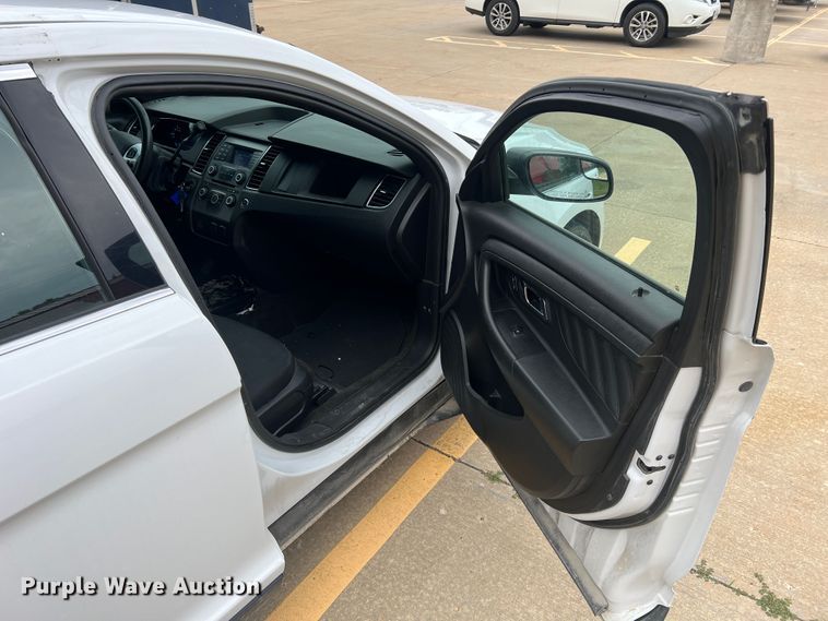 image for item JM9277 2018 Ford Taurus Police Interceptor