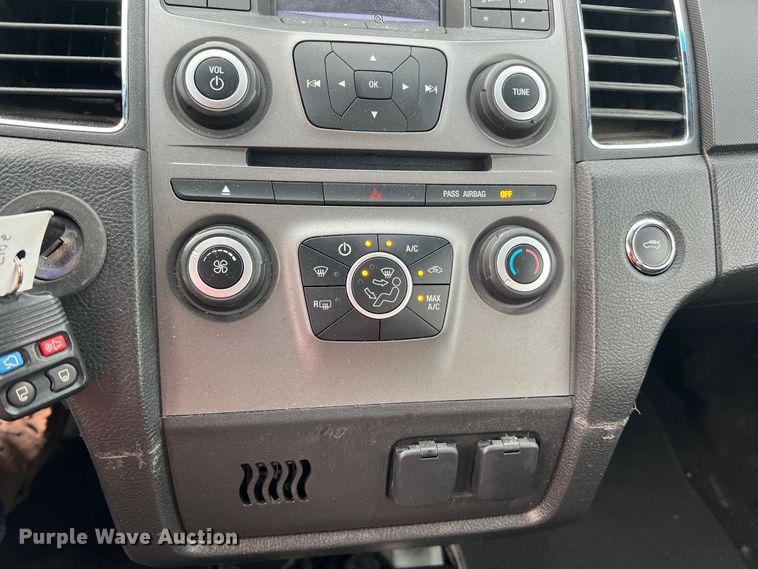 image for item JM9278 2017 Ford Taurus Police Interceptor