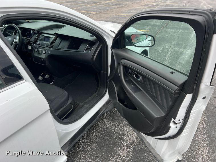 image for item JM9278 2017 Ford Taurus Police Interceptor