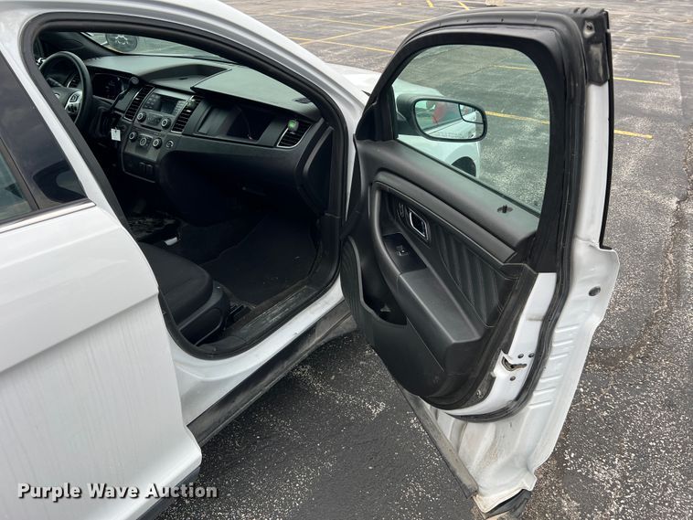 image for item JM9279 2016 Ford Taurus Police Interceptor