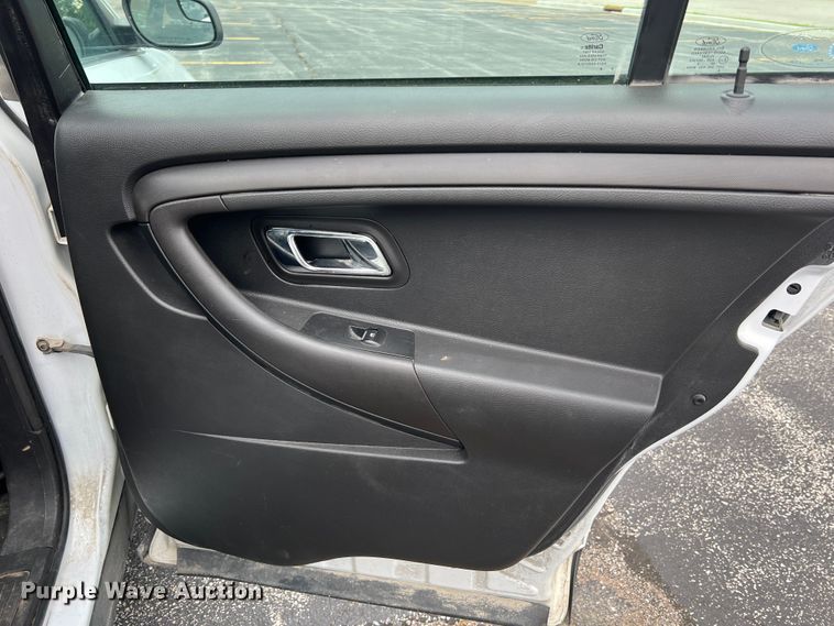 image for item JM9279 2016 Ford Taurus Police Interceptor