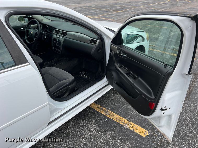 image for item JM9281 2014 Chevrolet Impala Police