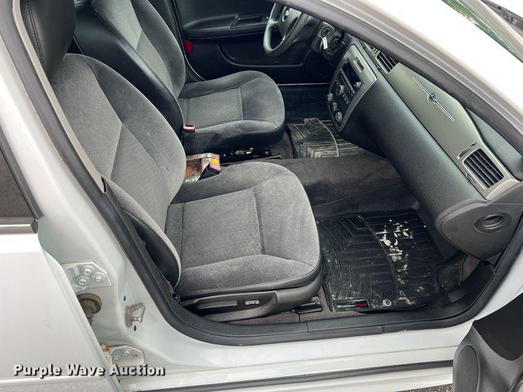 image for item JM9281 2014 Chevrolet Impala Police