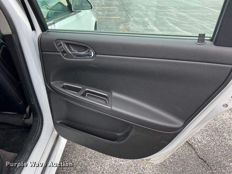 image for item JM9281 2014 Chevrolet Impala Police