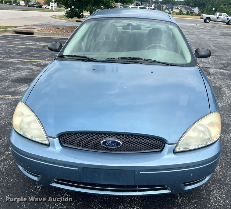 image for item JM9283 2006 Ford Taurus SE