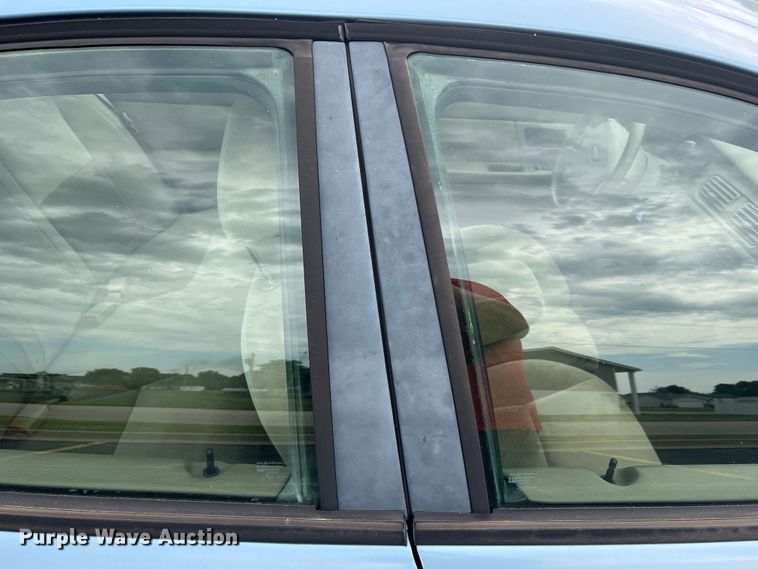 image for item JM9283 2006 Ford Taurus SE